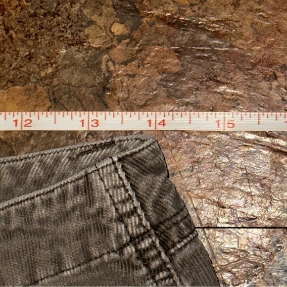 Talbots Women’s Straight Leg Corduroy Stretch Jeans Tan Size 8 Boot Cut Chino - Picture 5 of 9